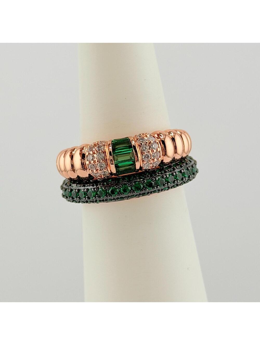 Bomb Party May 2pc Ring Size 9 “Evergreen” Lab Created Emerald on Rose Gold